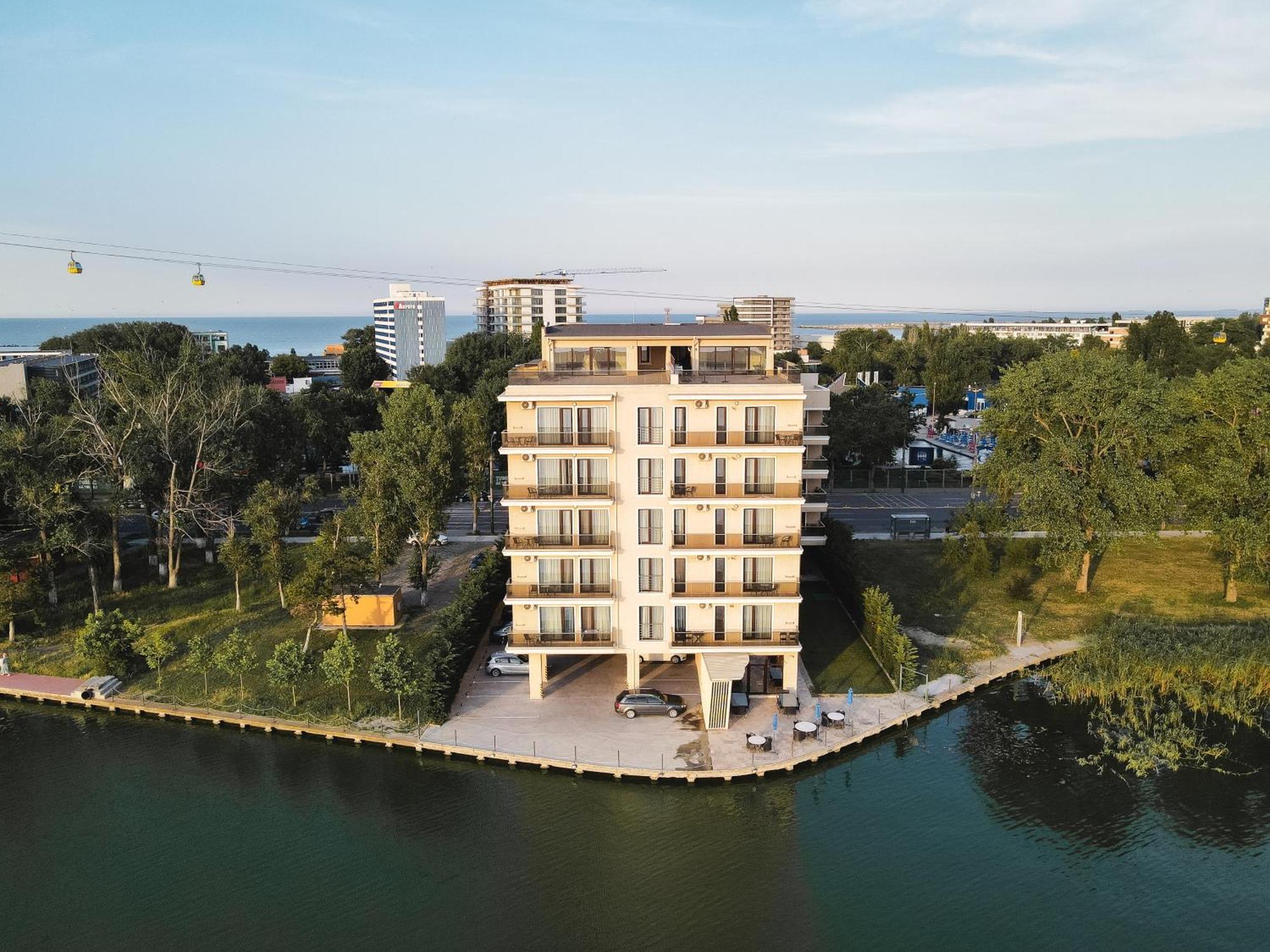 Solid Magic Apart Hotel Mamaia Eksteriør bilde